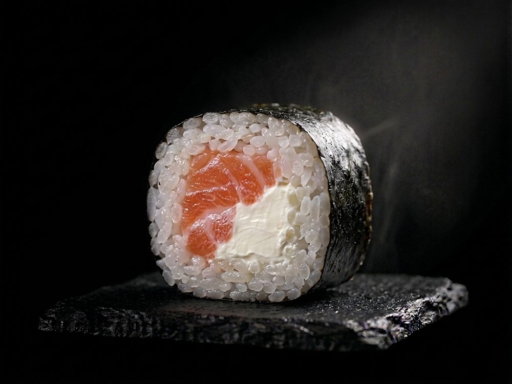Maki de salmón y queso